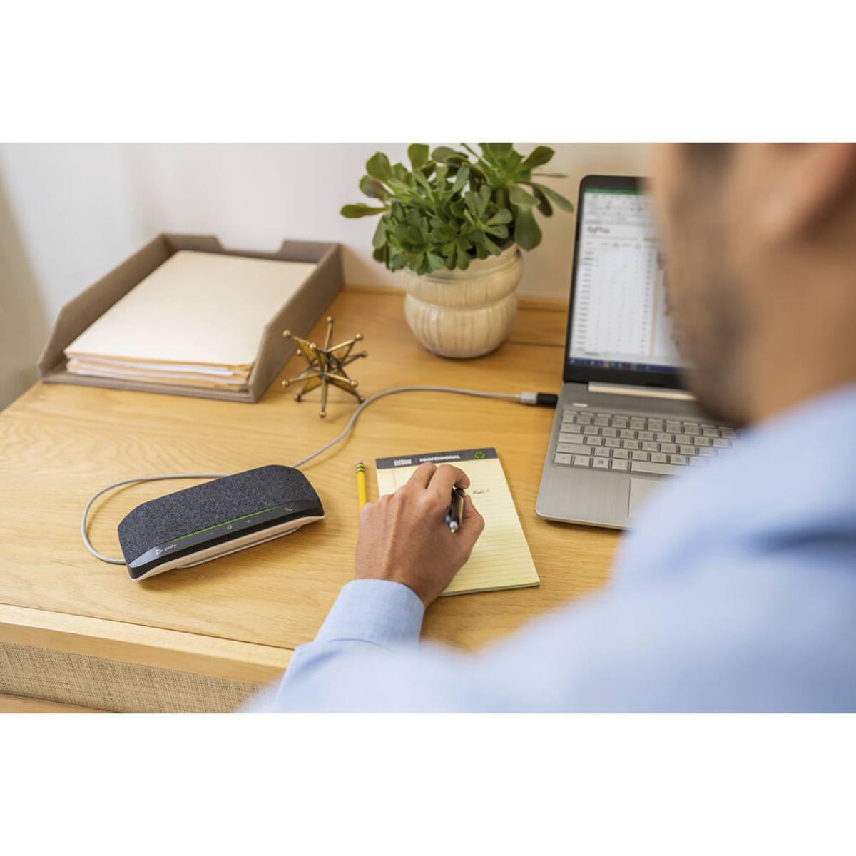 plantronics-poly-sync-10-usb-speakerphone-black-2